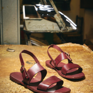 Sandalo in pelle marrone - immagine 3