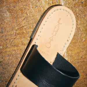 Handmade flat sandals with fine black leather - Image 2